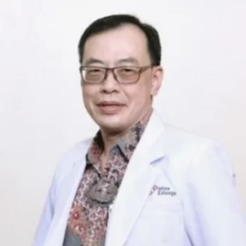 Dokter-Santoso-Chandra